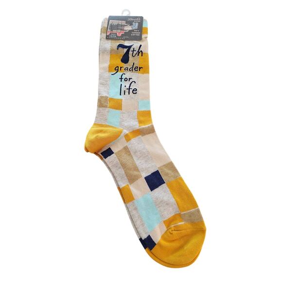 Blue Q Mens Crew Socks 7th Grader For Life Size 7-12 Geometric Colorful Guy Gift - Picture 1 of 4